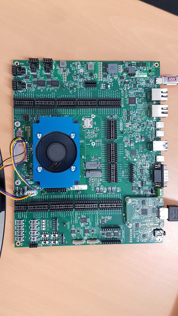 No display output on the Aquila AM69 - Technical Support - Toradex